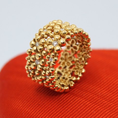 Ole Lynggaard, Charlotte Lynggaard; A diamond ring mounted in 18k gold Ole Lynggaard, Charlotte Lynggaard; A diamond ring mounted in 18k gold